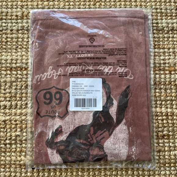 NEW Free People Daydreamer Willie Nelson
Route 66 One-Size Tee - Picture 7 of 16